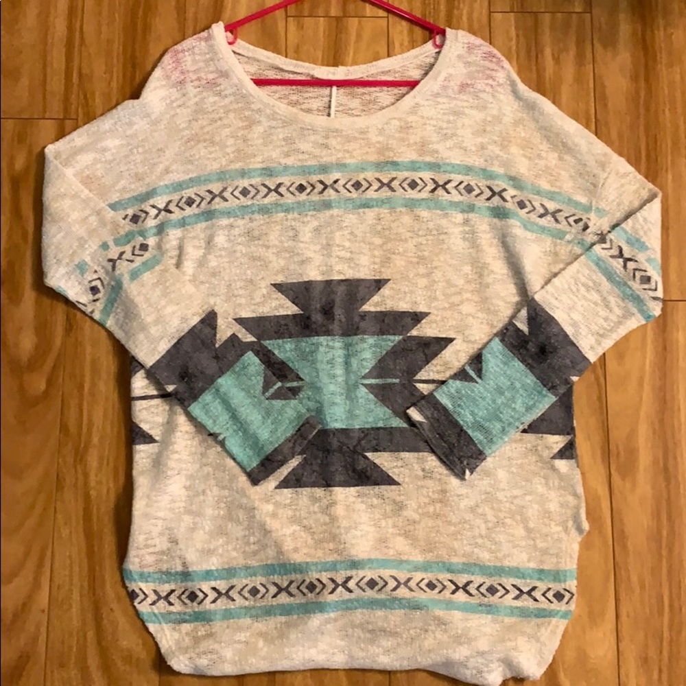 Knit long sleeve very light weight